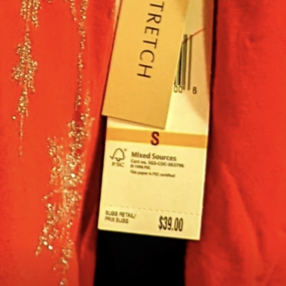 Top - Picture 3 of 3